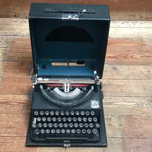 SOLD - Imperial ‘The Good Companion’ Model T Typewriter