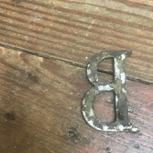 SOLD - Small Metal 3D "O” Letter Font